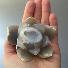 Load image into Gallery viewer, Blue Agate Lotus