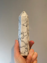 Load image into Gallery viewer, Howlite Tower
